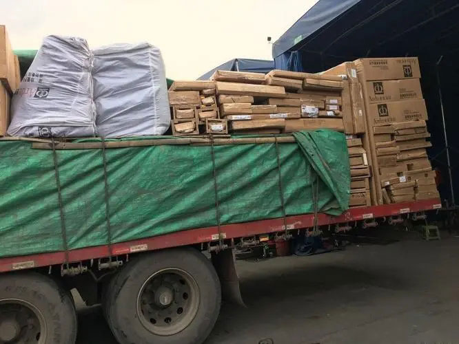苏尼特左家具托运